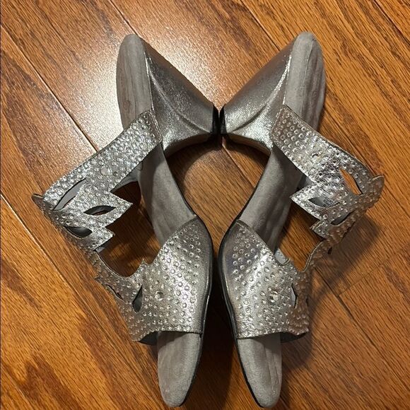 Joan Boyce Silver Glamorous Slide Sandals - Picture 2 of 10